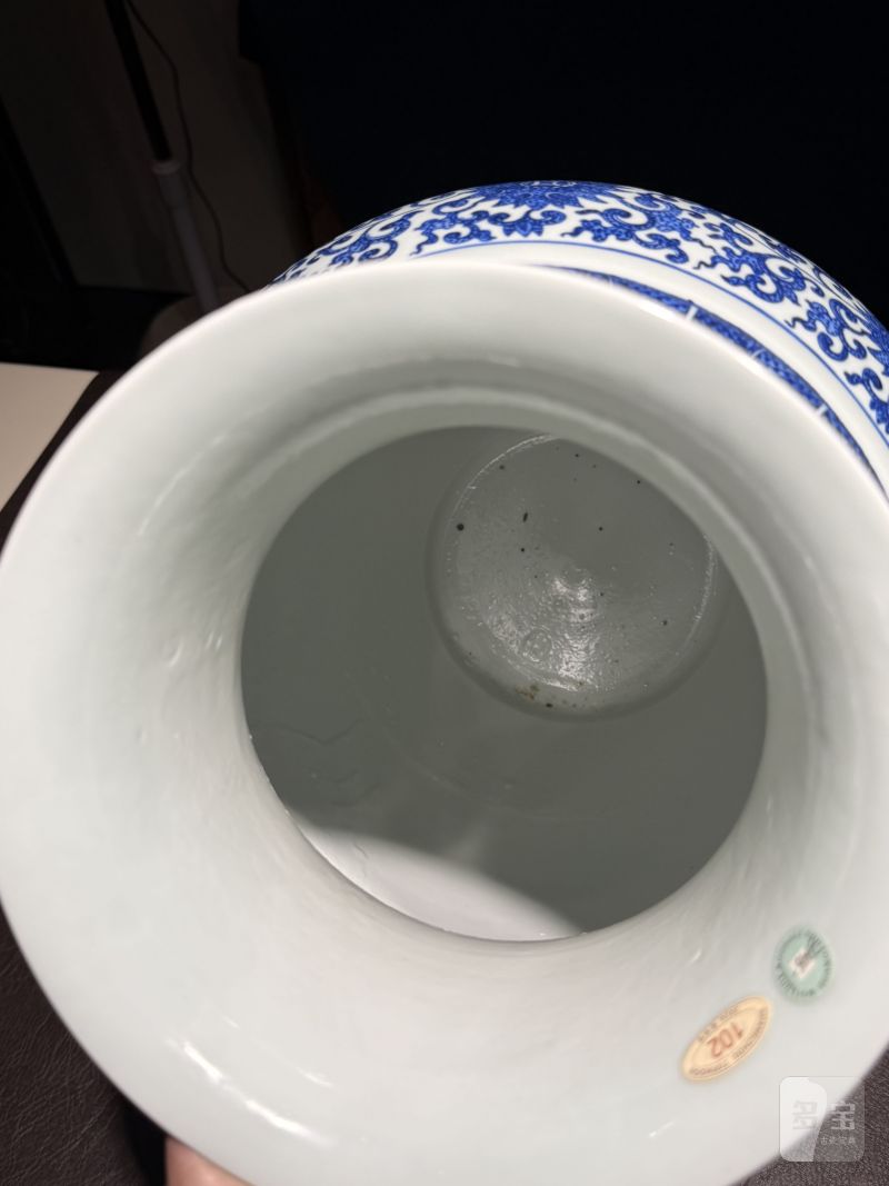 民国 青花缠枝莲纹象首铺首尊 - 图14